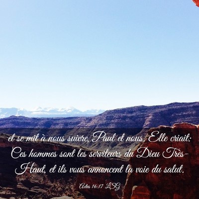 Picture 03 - Actes 16:17 LSG - et se mit à nous suivre, Paul et nous. Elle - Bible Verse Picture